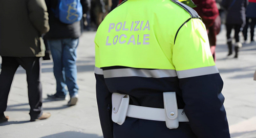 Agente morto a Milano, domiciliari per il conducente del SUV